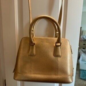 Marc Fisher crossbody